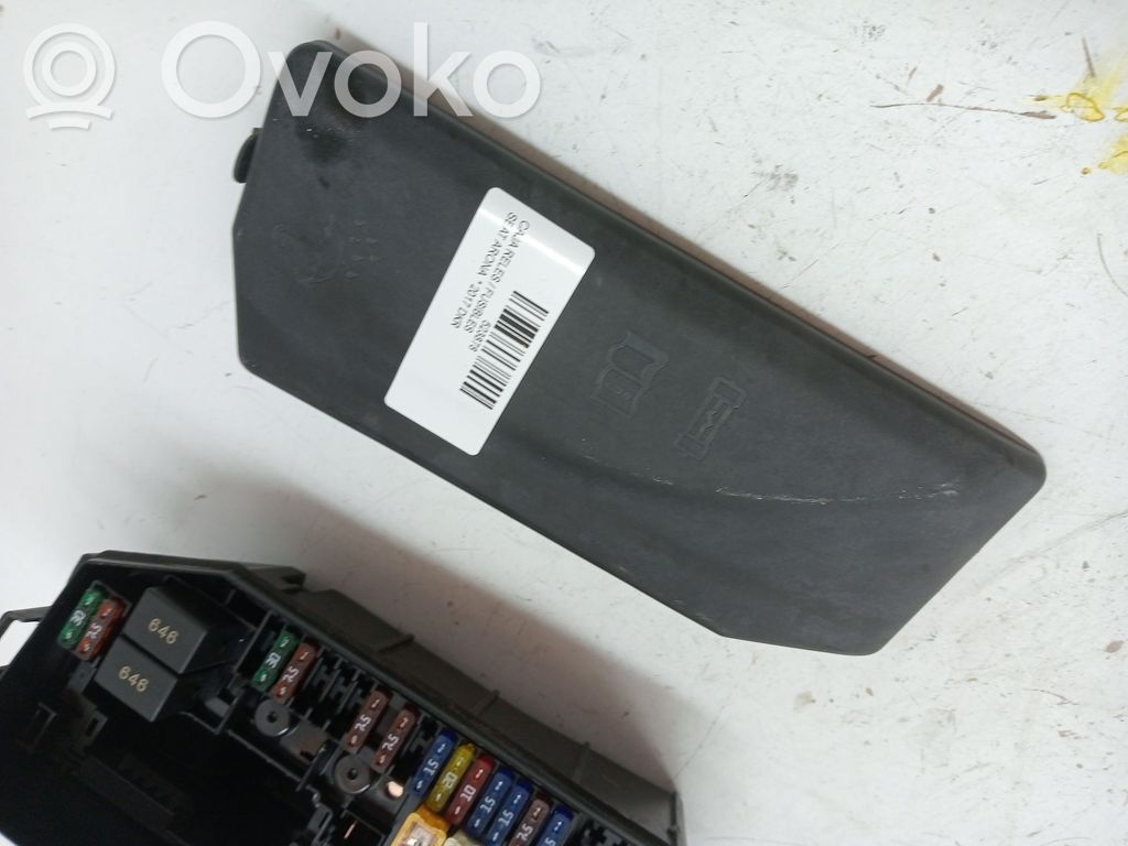 Seat Arona Módulo de fusible 