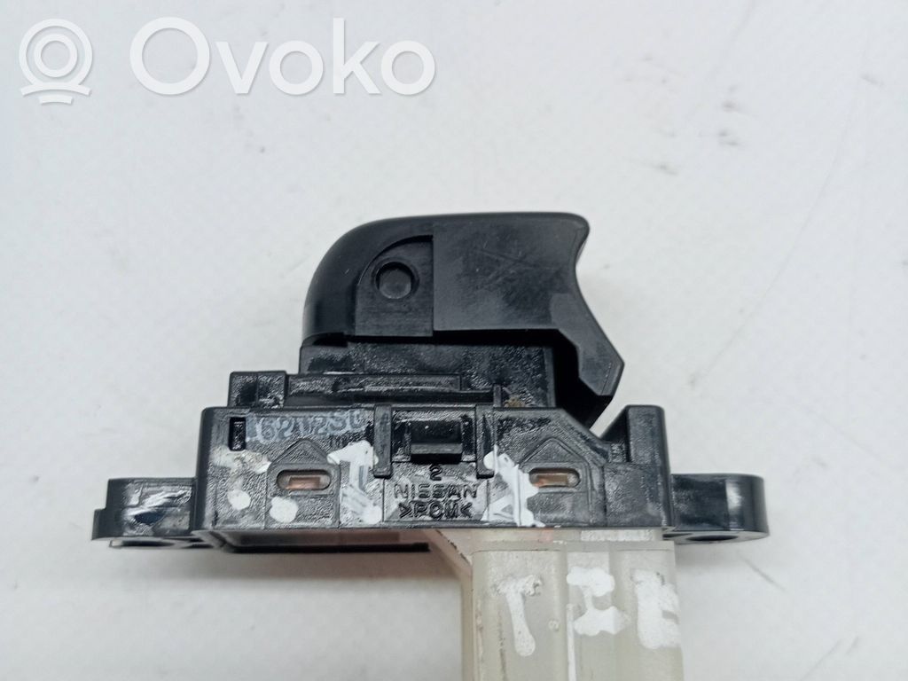 Comutator comandă geamuri electrice   254114CE0A