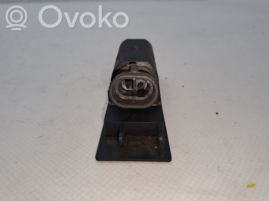 Rekisterikilven valo   13139990
