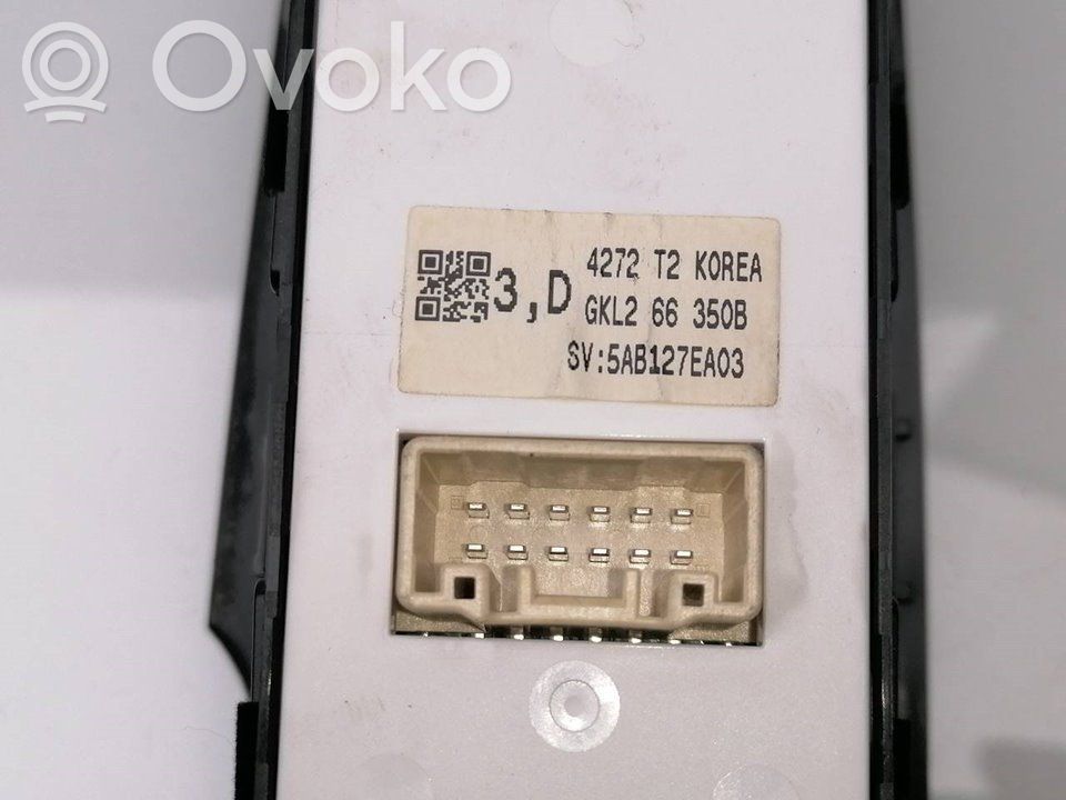 Electric window control switch   GKL266350B