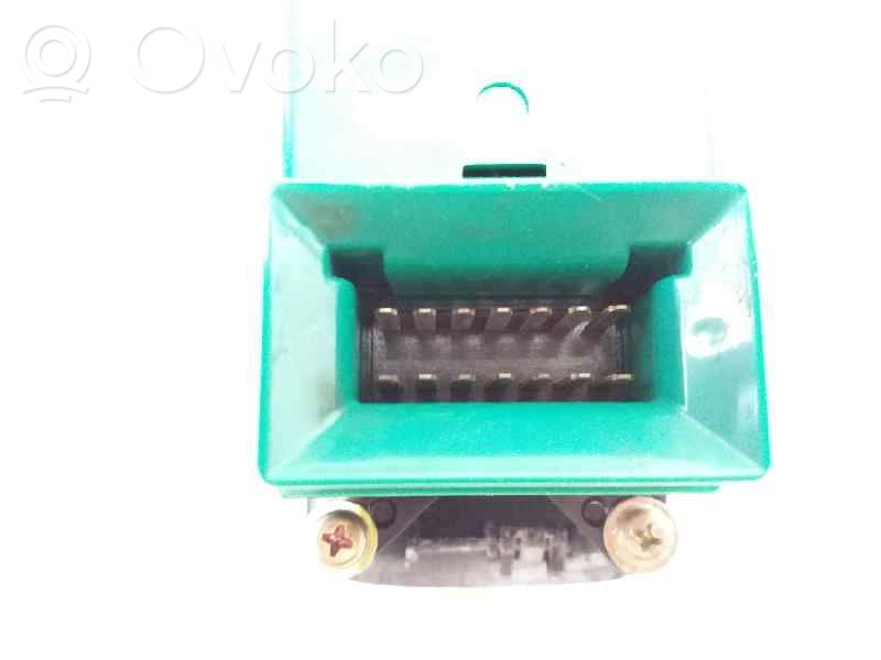 Electric window control switch   MR551244,1432D6,C8DD255MOM231456