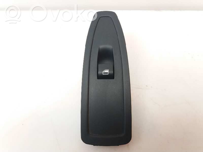Electric window control switch   920810701