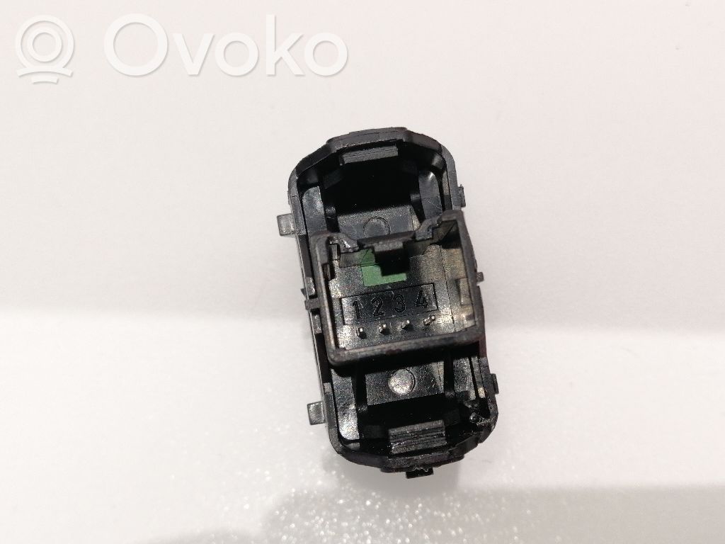 Interruptor del elevalunas eléctrico   F1ET14529AA