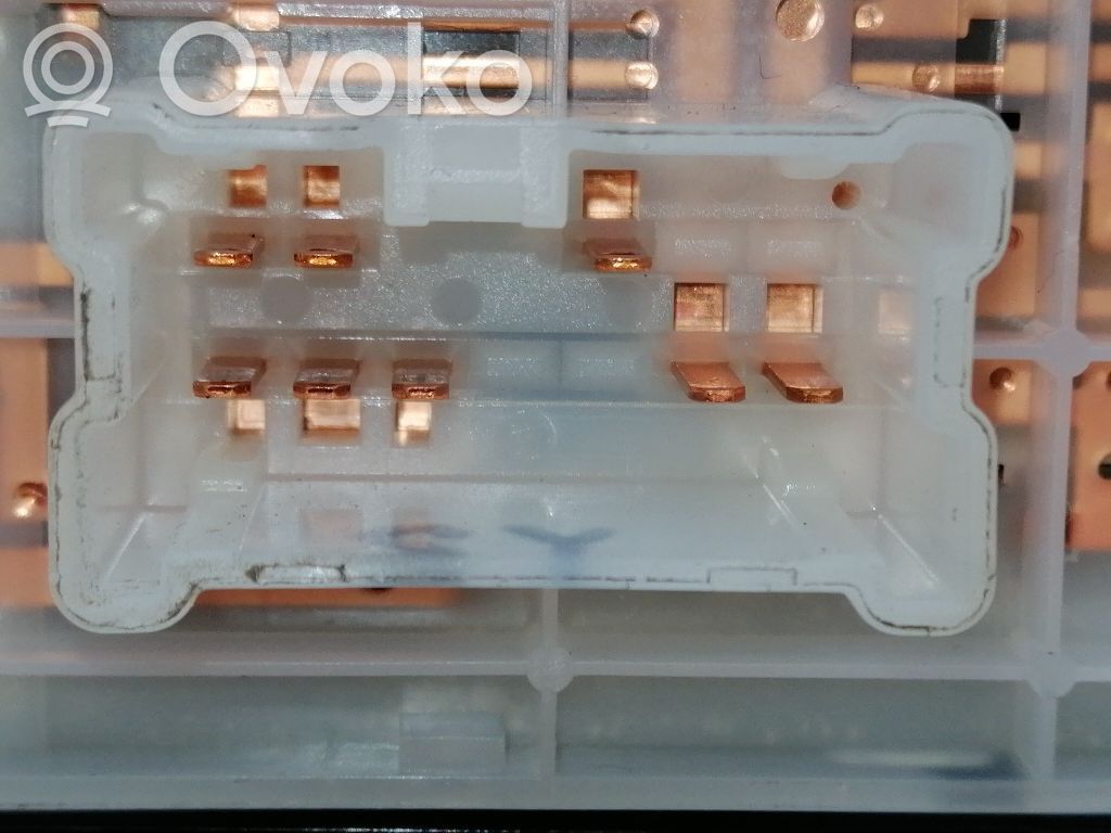 Electric window control switch   254116595R