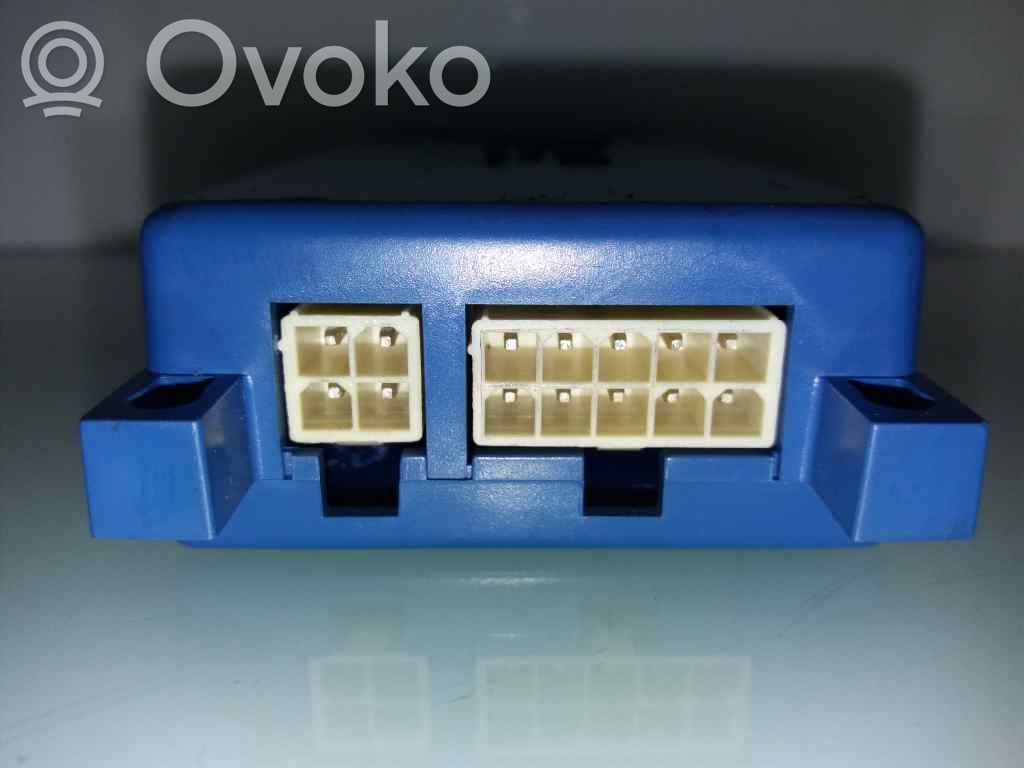 Unidad de control/módulo de carrocería central   5119ACK3102