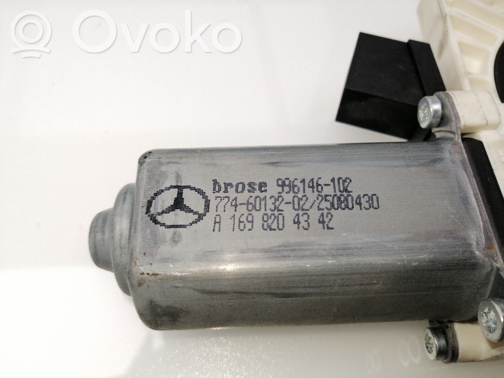 Mercedes-Benz B W245 Motor macara geam ușă față
