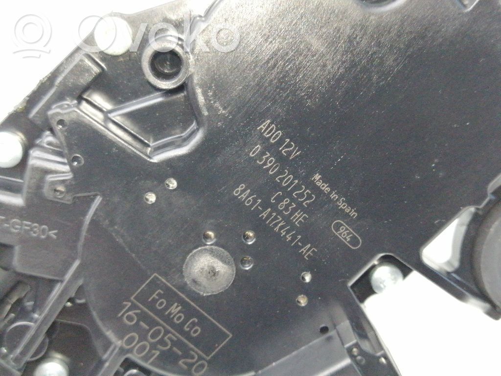 Ford Fiesta Moteur d'essuie-glace arrière