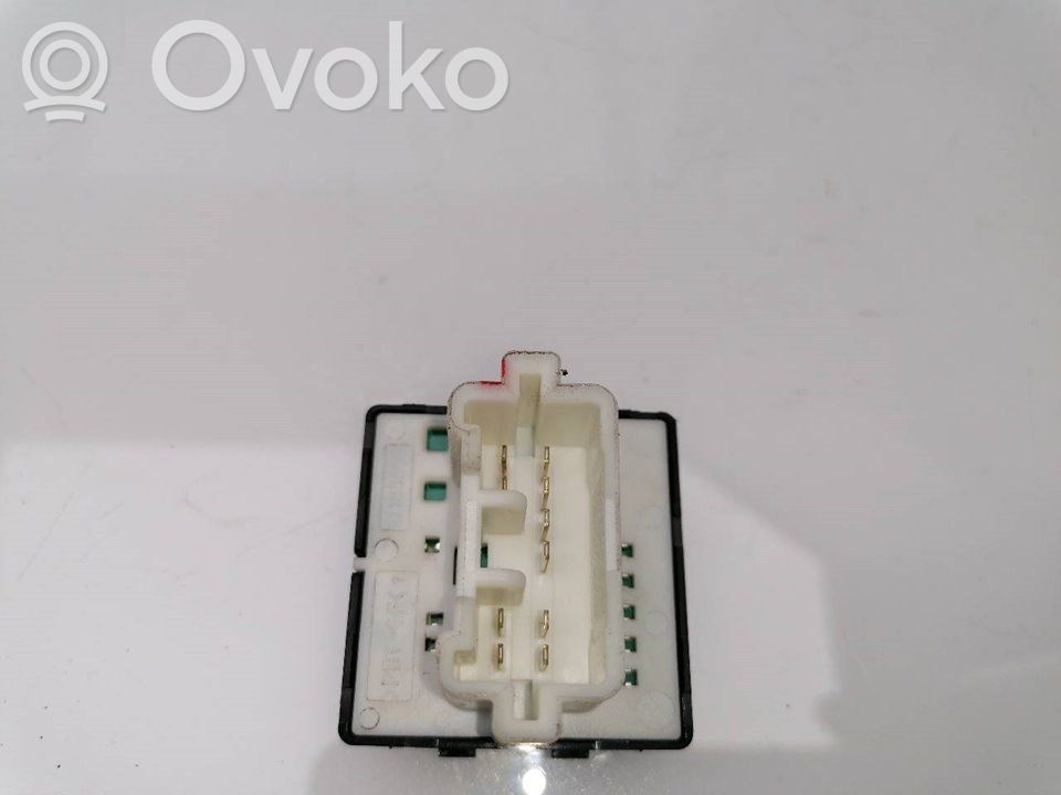 Sivupeilin kytkin   5704U44