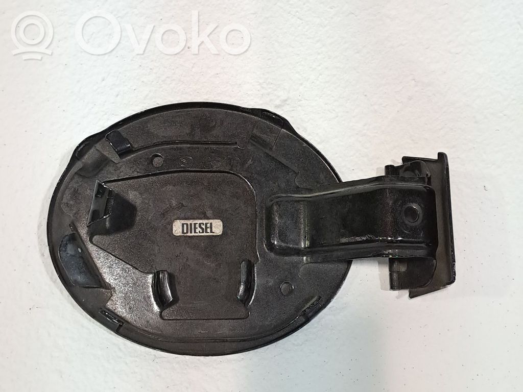 Polttoainesäiliön korkki   GS1D42410B