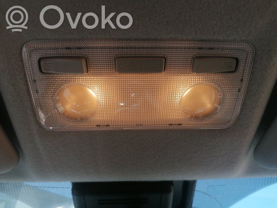Consola de luz del techo   812600D070B0
