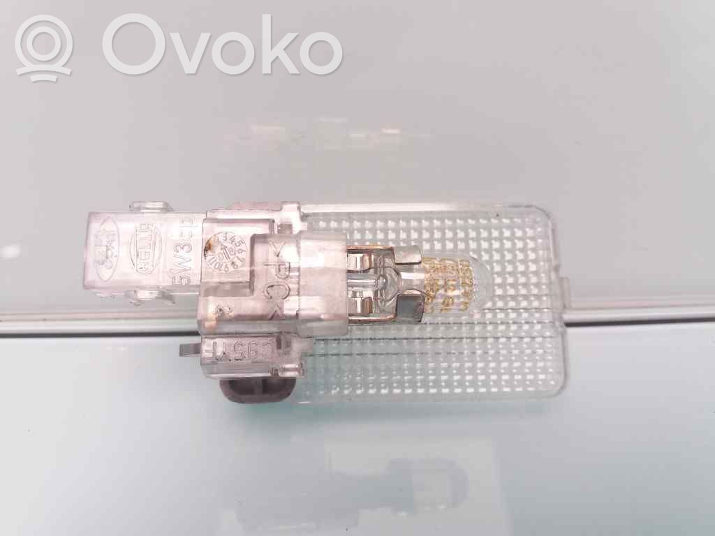 Panel oświetlenia wnętrza kabiny   C95YF