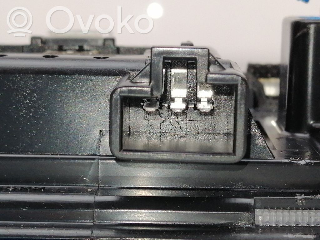 Hyundai i30 Consola de luz del techo