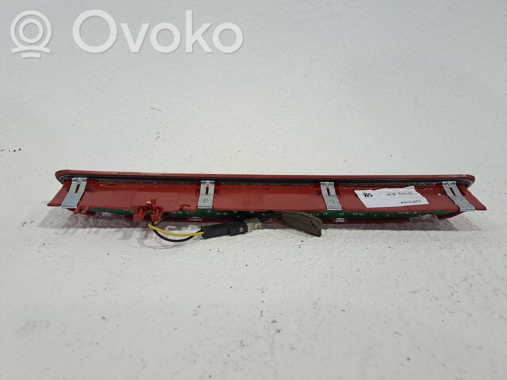 Opel Astra J Lampă frână centrală 