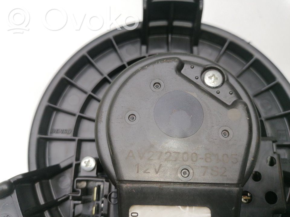 Toyota Avensis T270 Ventola riscaldamento/ventilatore abitacolo 