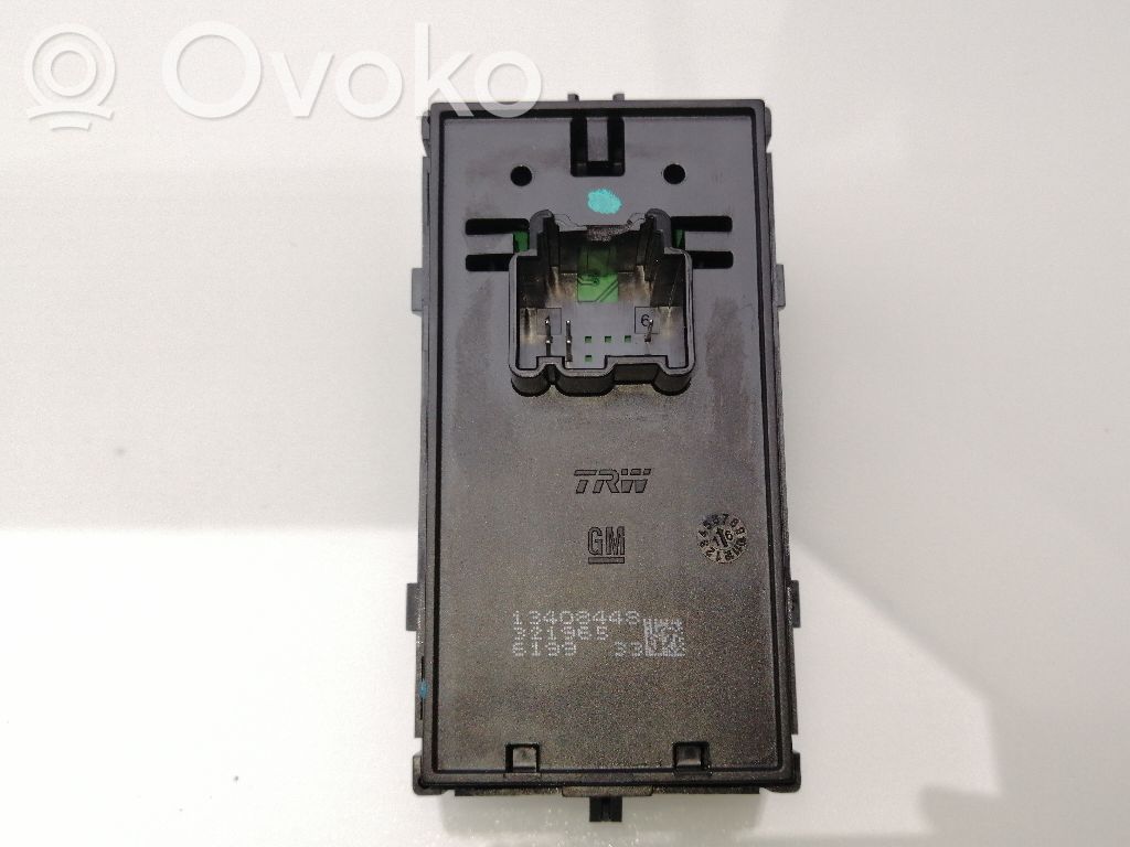 Electric window control switch   13408448
