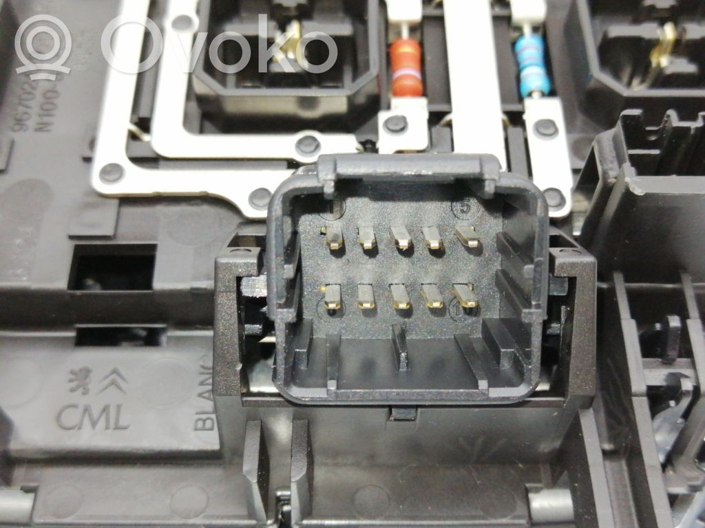 DS Automobiles 5 Ramă consolă lumini plafon 