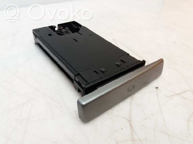 Panelė   66211FE010