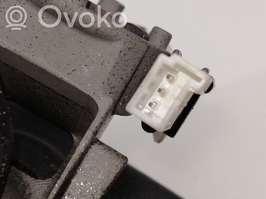 Specchietto retrovisore (interno)   CU5A17E678BB