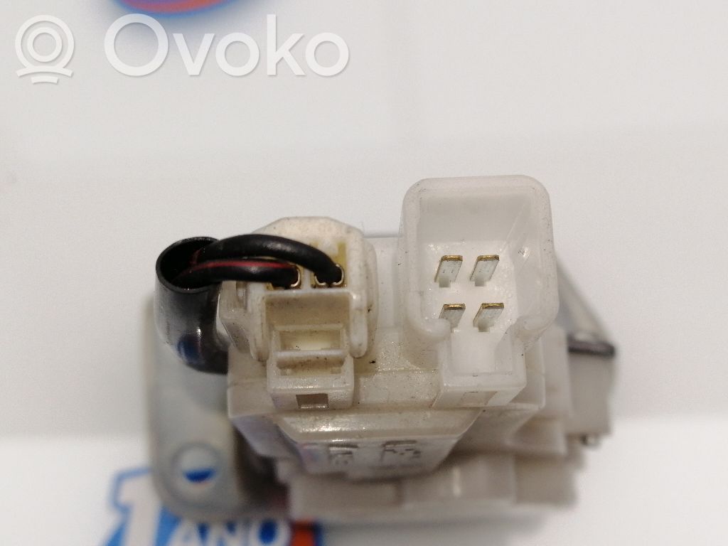 Suzuki Swift Cultus Zamek klapy tylnej bagażnika 