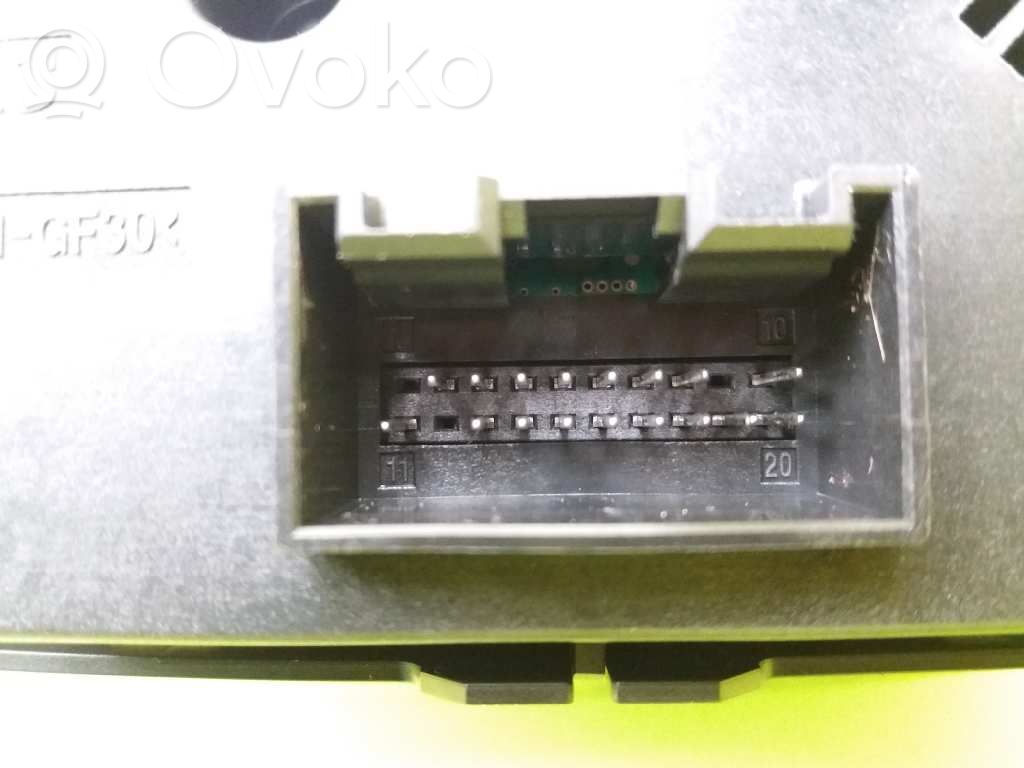 Audi A4 S4 B6 8E 8H Unità principale autoradio/CD/DVD/GPS 
