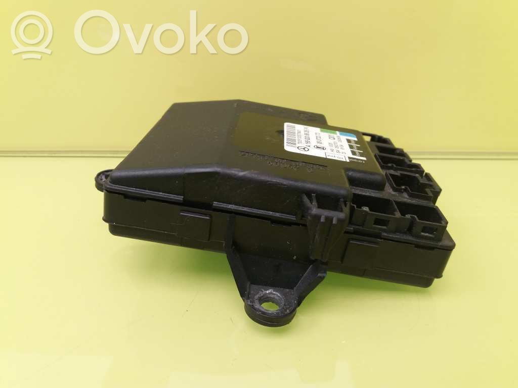 Mercedes-Benz B W246 W242 Module de contrôle carrosserie centrale