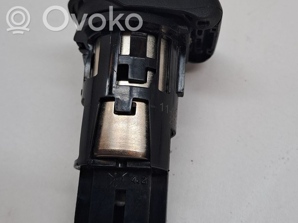 Nissan Leaf I (ZE0) Modul de control caroserie central 