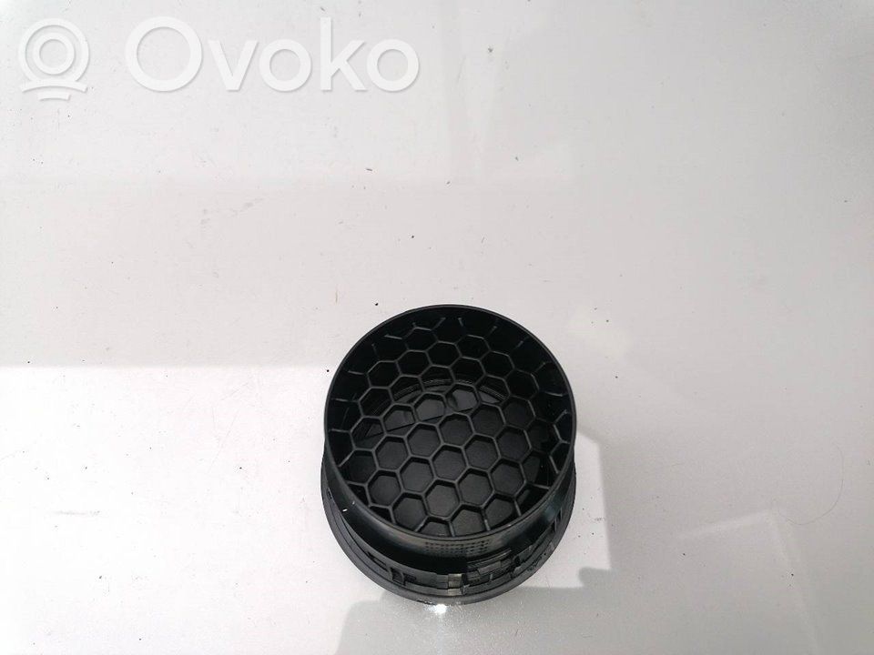 Grilă ventilație centrală   687607797R