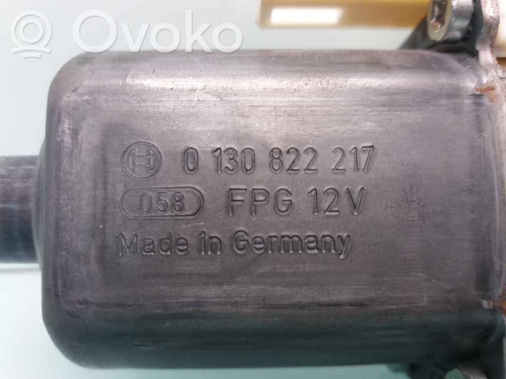 Motor del regulador de la ventanilla de la puerta delantera   4M5T14A389,995208101,0130822217