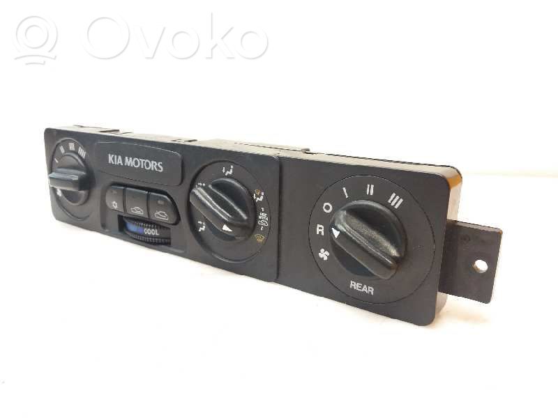 KIA Carnival Climate control unit 