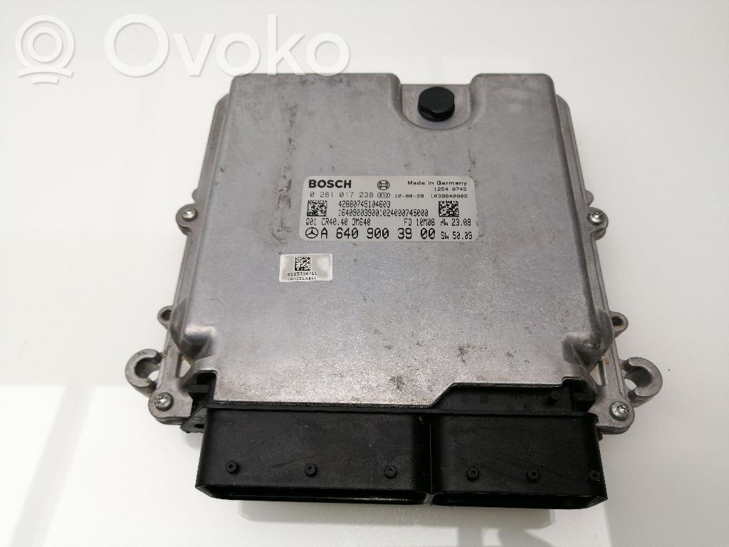 Mercedes-Benz B W245 Unité de commande, module ECU de moteur