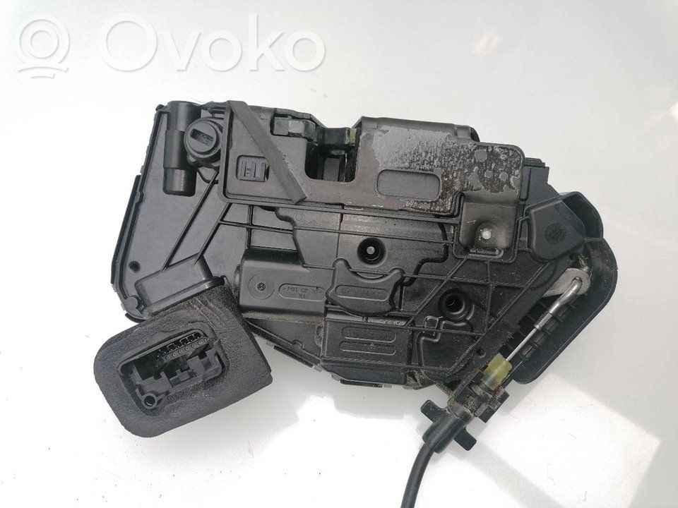 Cerradura de puerta trasera   5TA839016E