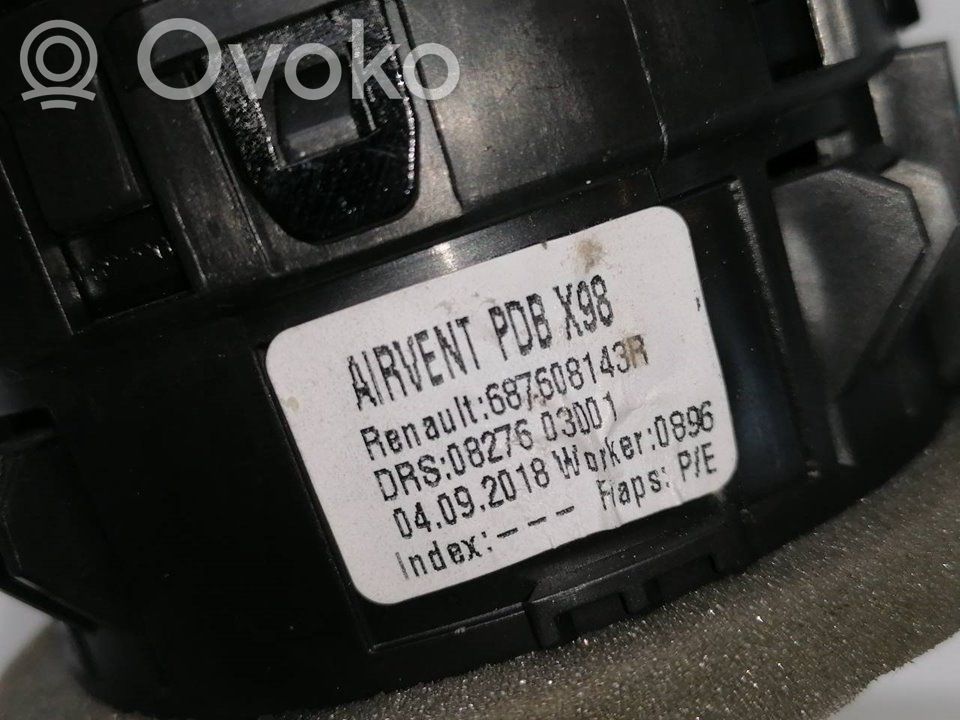 Rejilla de ventilación central del panel   687608143R