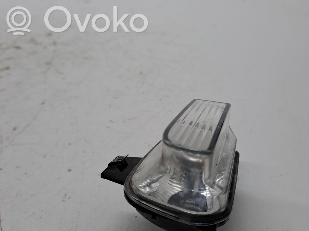 Volkswagen Tiguan Semnalizator bară față 