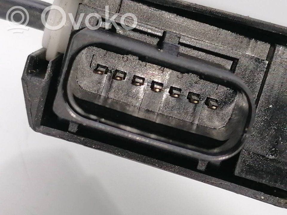 Peugeot 308 Serrure de porte arrière 