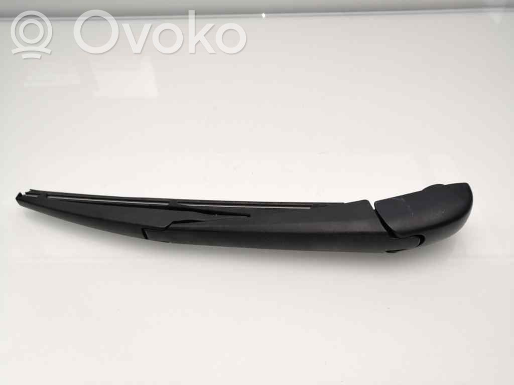 Toyota Auris 150 Braccio della spazzola tergicristallo posteriore