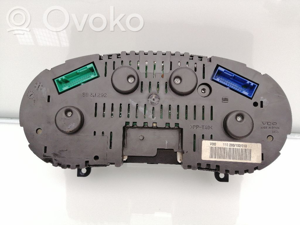 Speedometer (instrument cluster)   1M0920802DX