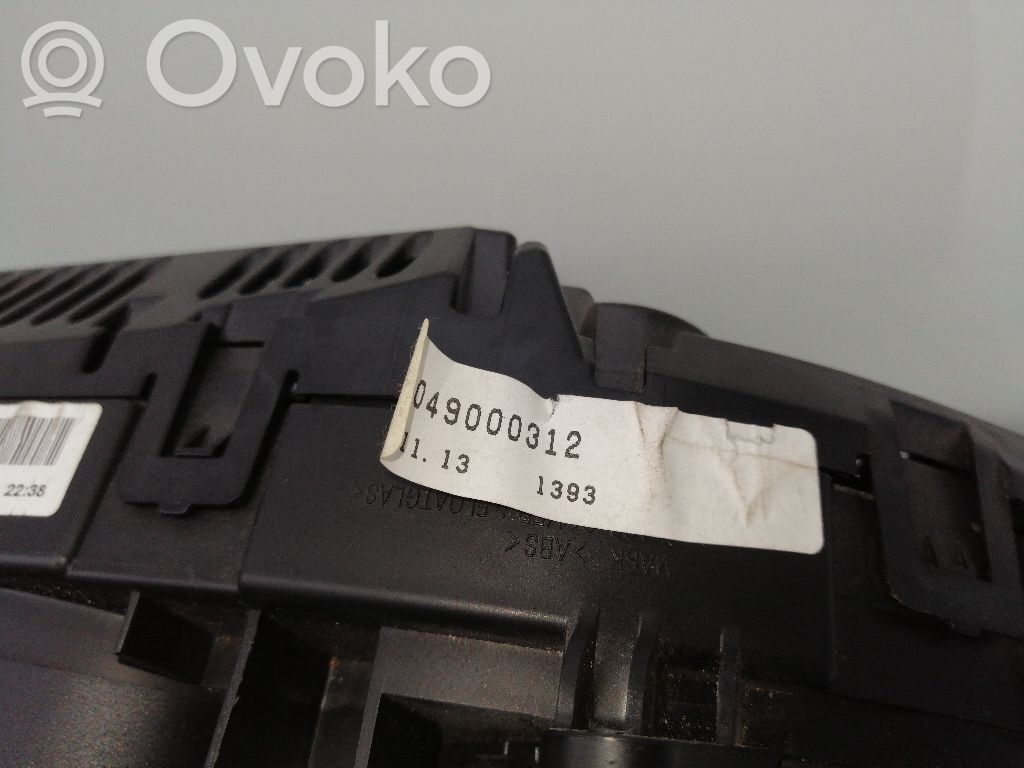 Mercedes-Benz C W203 Tachimetro (quadro strumenti)