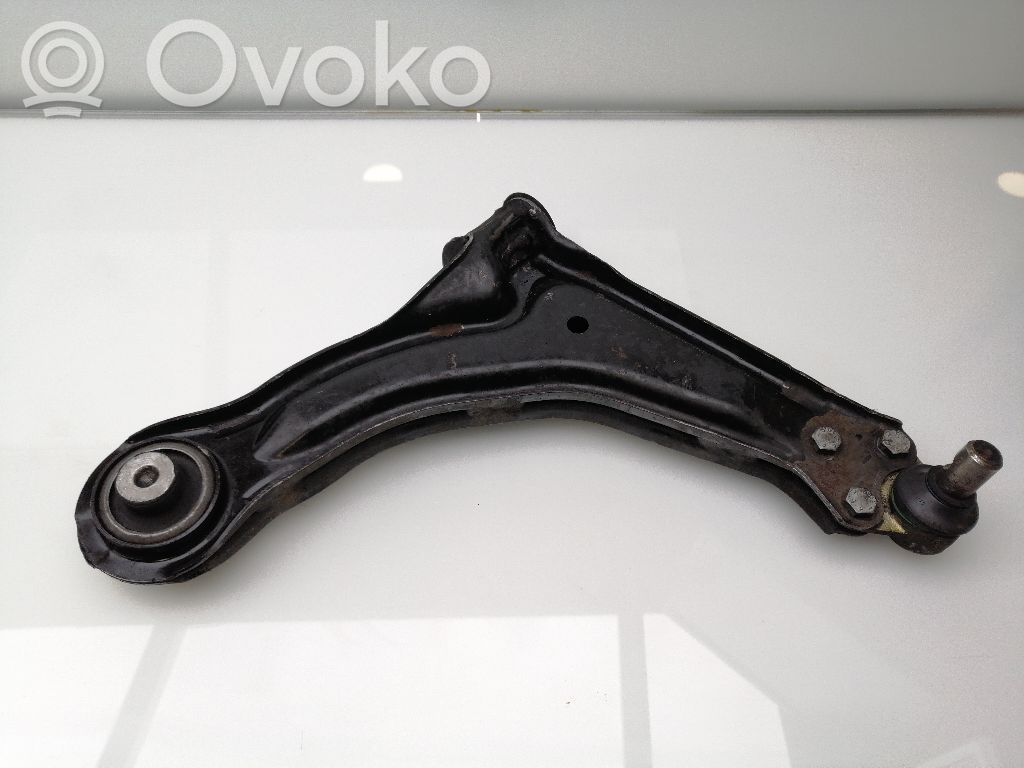 Mercedes-Benz Vito Viano W639 Dolny wahacz przedni 