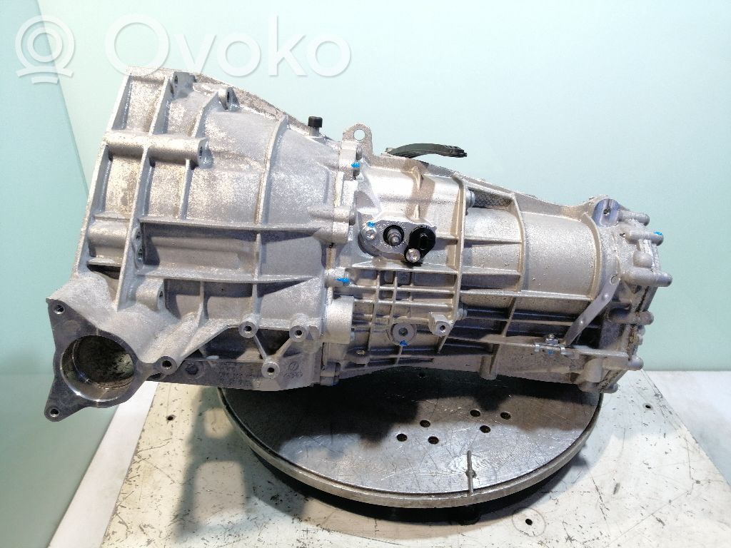 Audi A4 S4 B6 8E 8H Scatola del cambio manuale a 5 velocità 