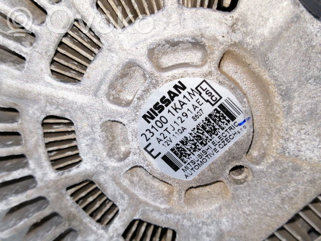 Nissan Juke I F15 Generator/alternator 