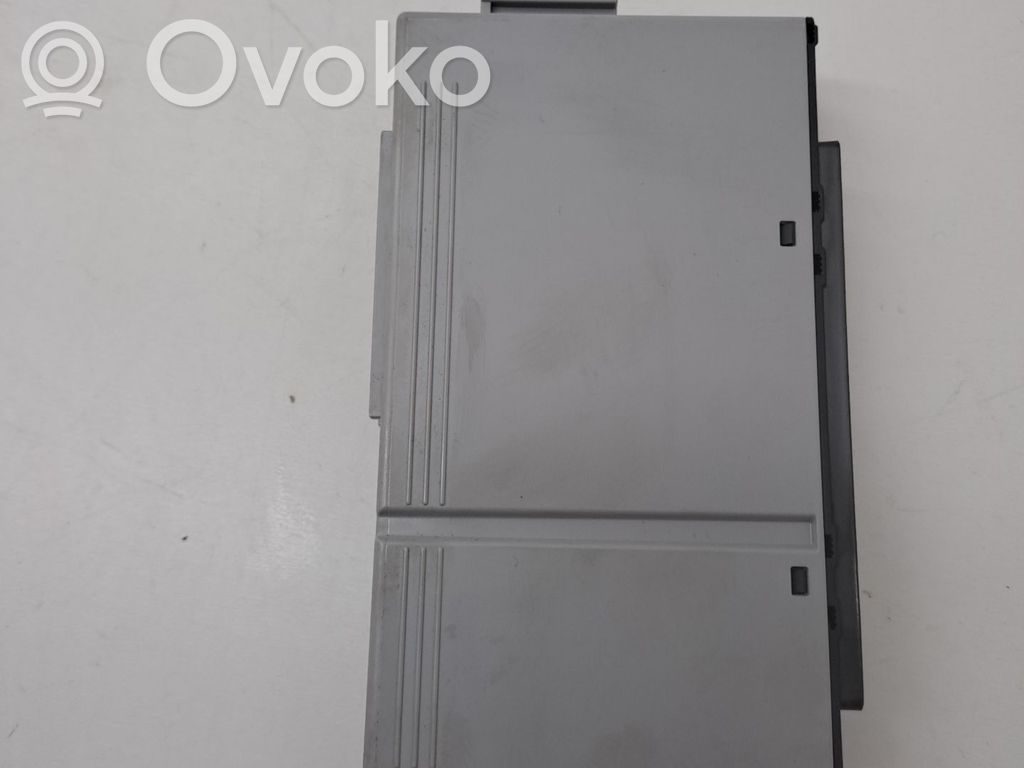 Módulo de fusible   8264453010