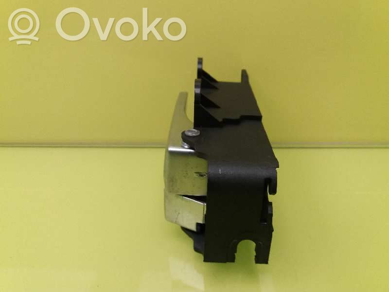 Rear door interior handle   3M51R22601BB