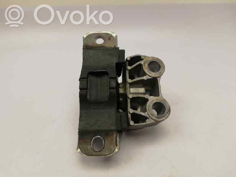 Moottorin kiinnikekorvake   95510399
