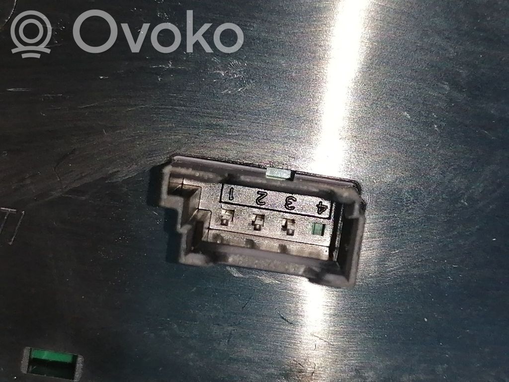 Interruptor de luz   61316847512,61319393947