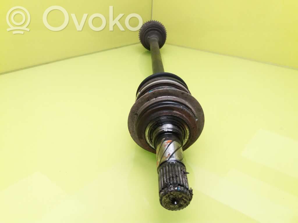 Eje propulsor/eje de transmisión trasero   GD712550XA