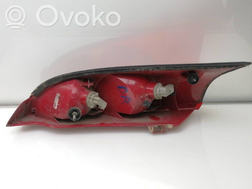 Takavalon polttimo   1M5113A602AB