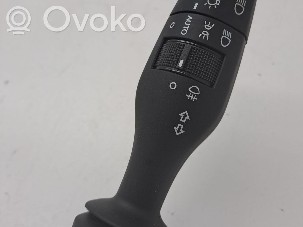 Commodo de clignotant   8414030410