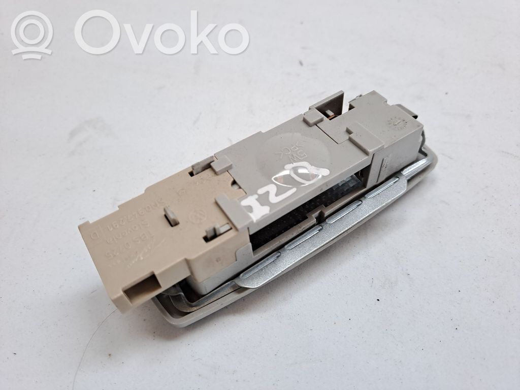 Skoda Fabia Mk2 (5J) Rivestimento della console di illuminazione installata sul rivestimento del tetto