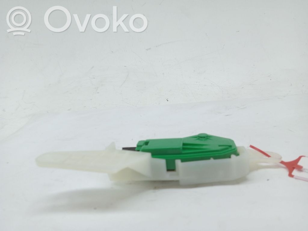 Unidad de control/módulo de carrocería central   81550D3500