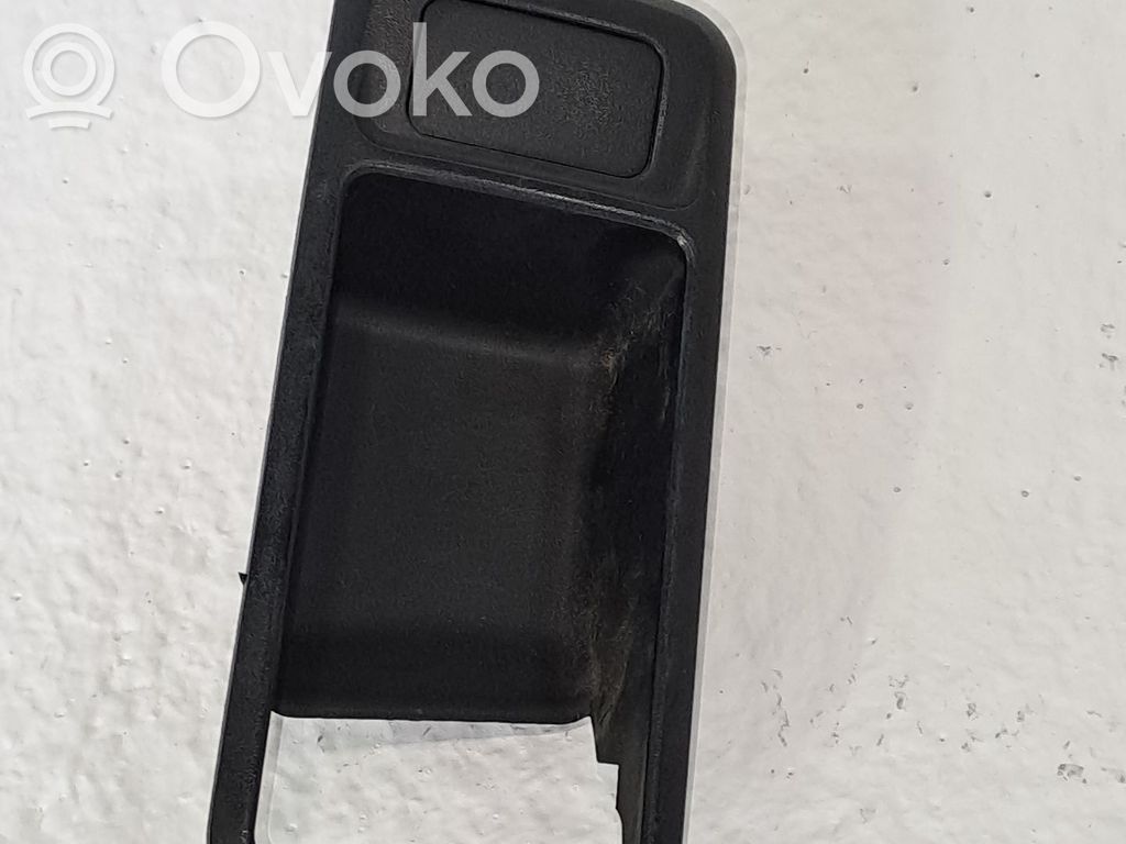 Ford Focus Moldura del panel 